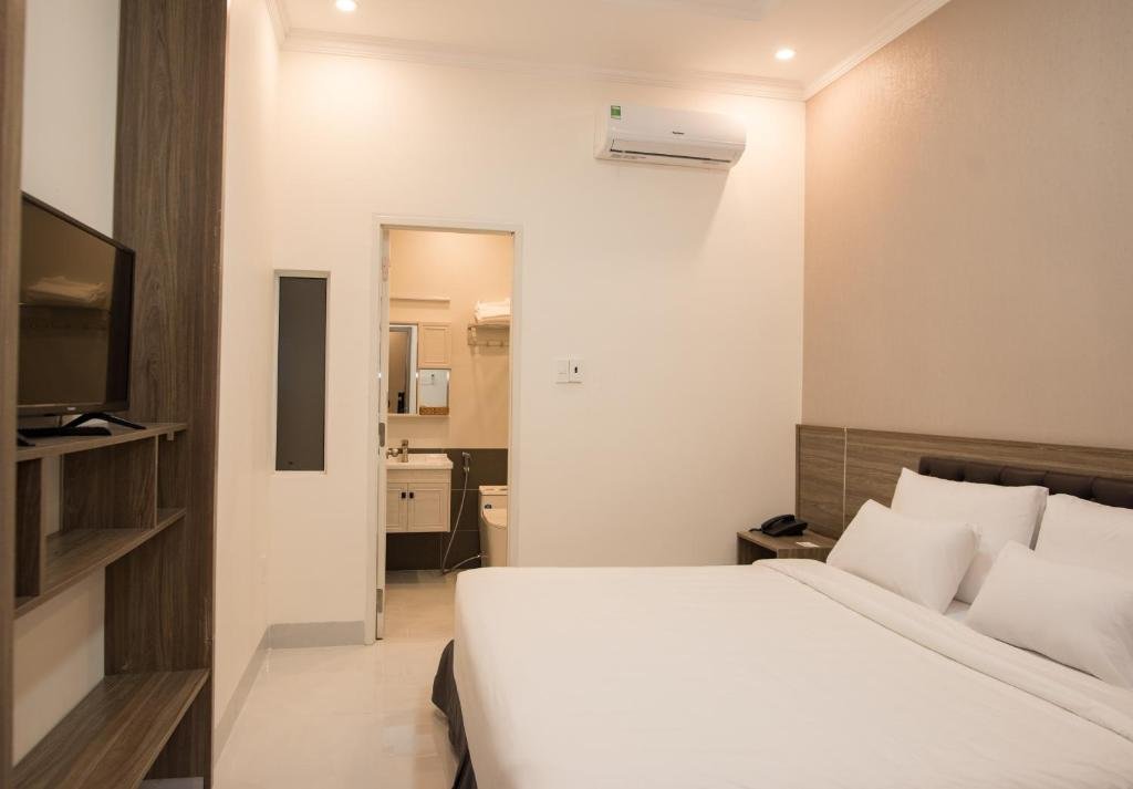 Two-Bedroom Suite at Blue Bell Apartment Hotel
