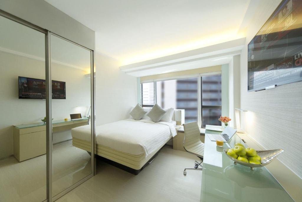 Deluxe Room at Camlux Hotel