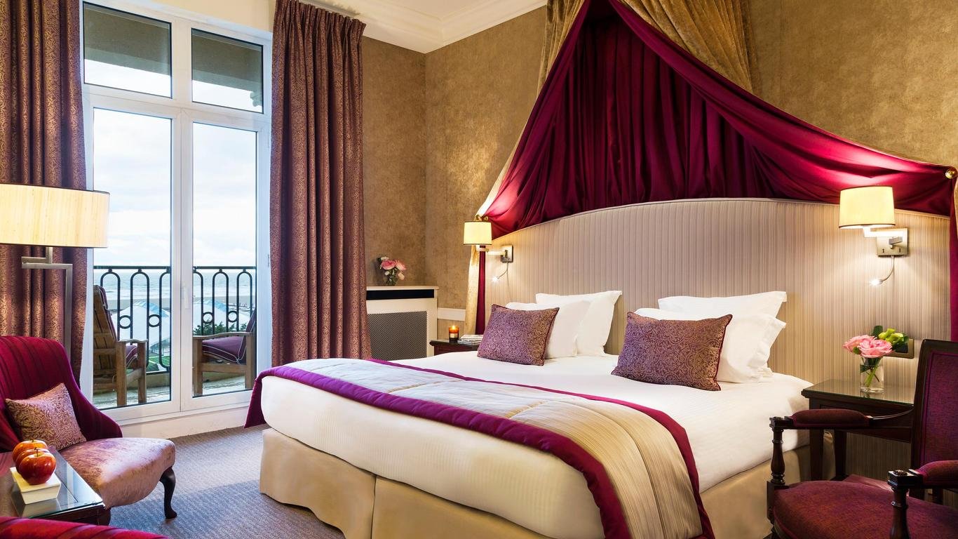 Lobby at The Hotel Deauville