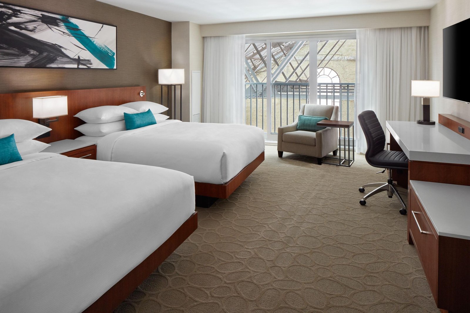 Superior Room at Delta Hotels by Marriott London Armouries