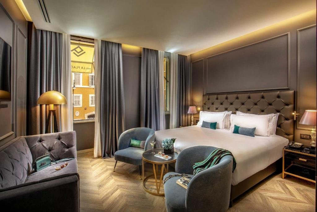 Guest Room at Hotel Dorica Rome