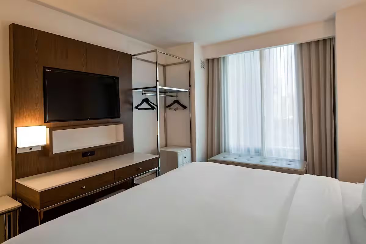 Empire Suite at Best Western Premier Empire State Hotel