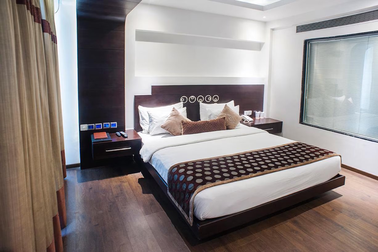 Deluxe Room at Hotel Godwin Deluxe