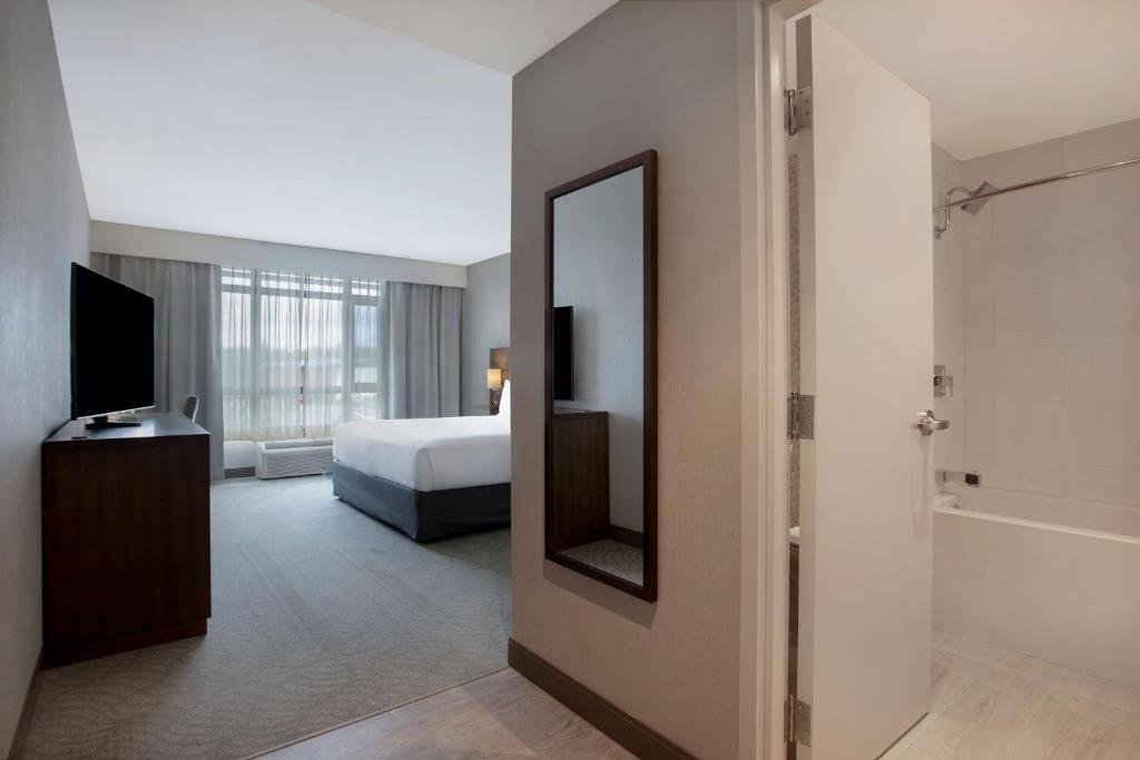 Family Suite at Great Blue Heron Hotel