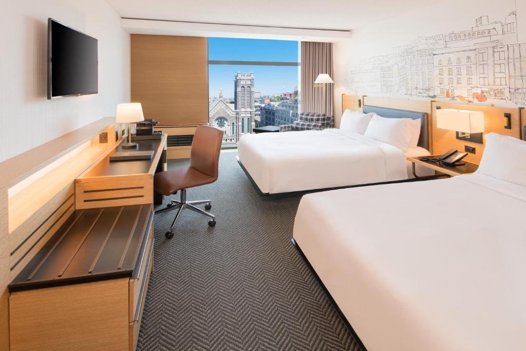 Standard Room at Hotel PUR Quebec