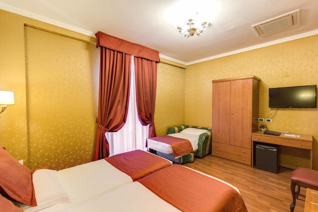 Guest Room at Hotel Impero