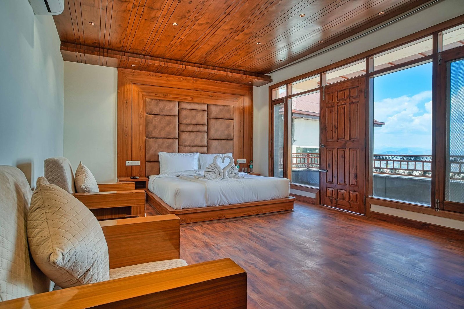 Executive Suite at King Hotel Dubai