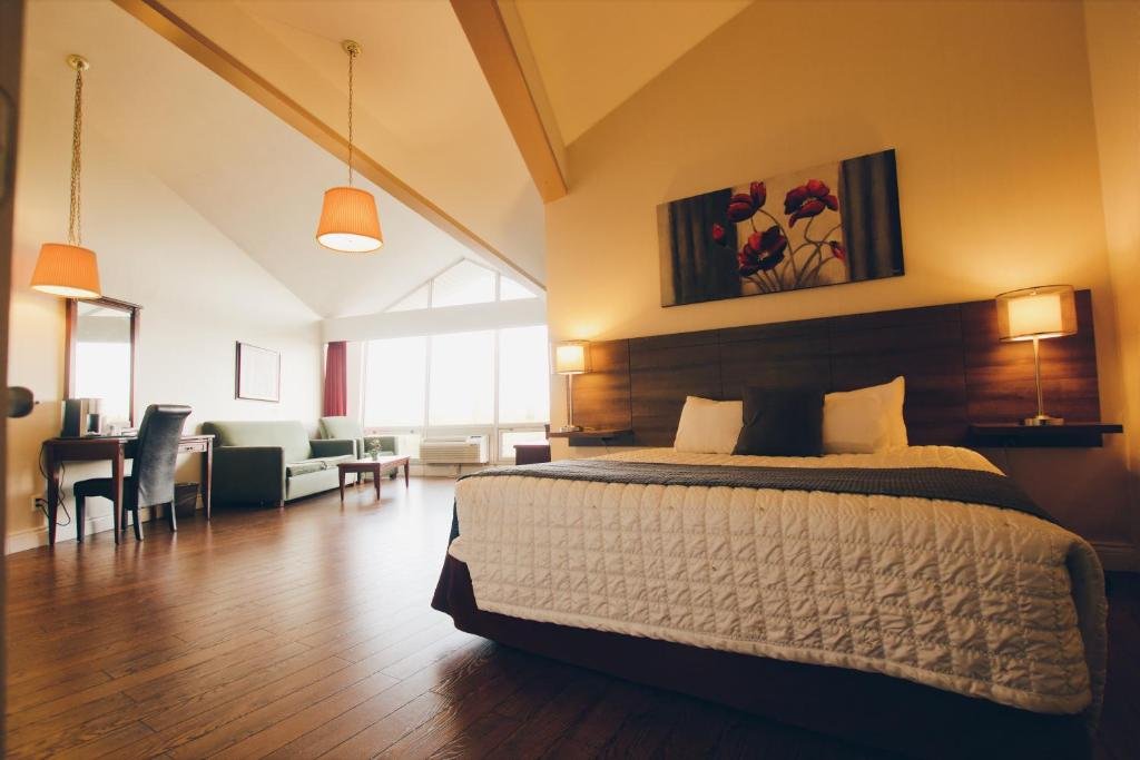 Standard Room at Hotel Moncton