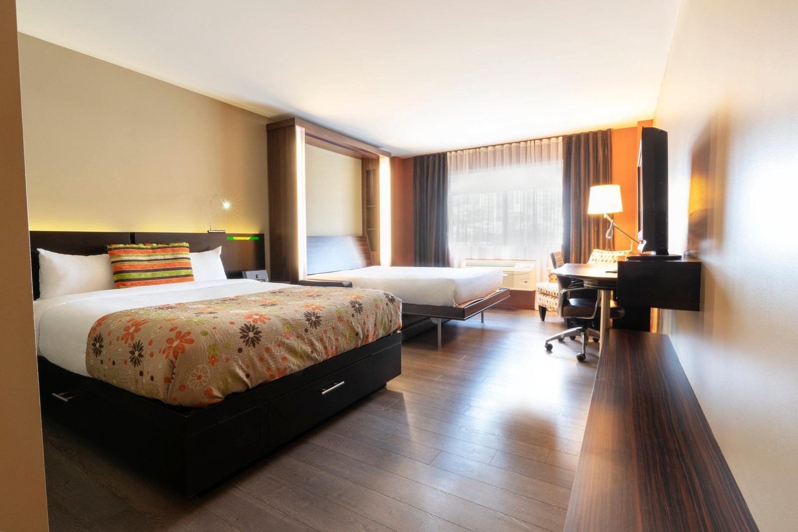 Executive Suite at Hotel Must Quebec City