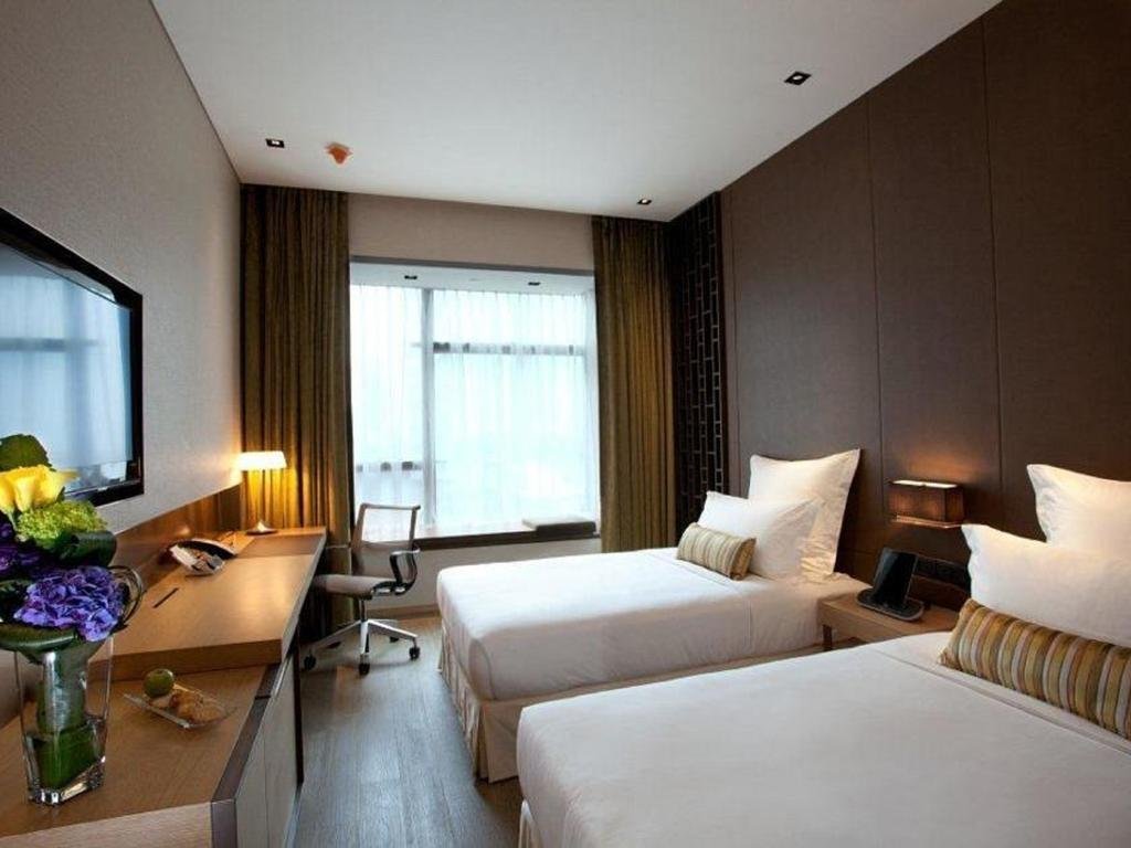Harbour View Suite at Nina Hotel Tsuen Wan West