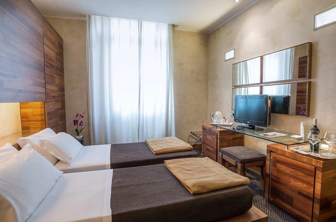 Deluxe Room at Hotel Paba