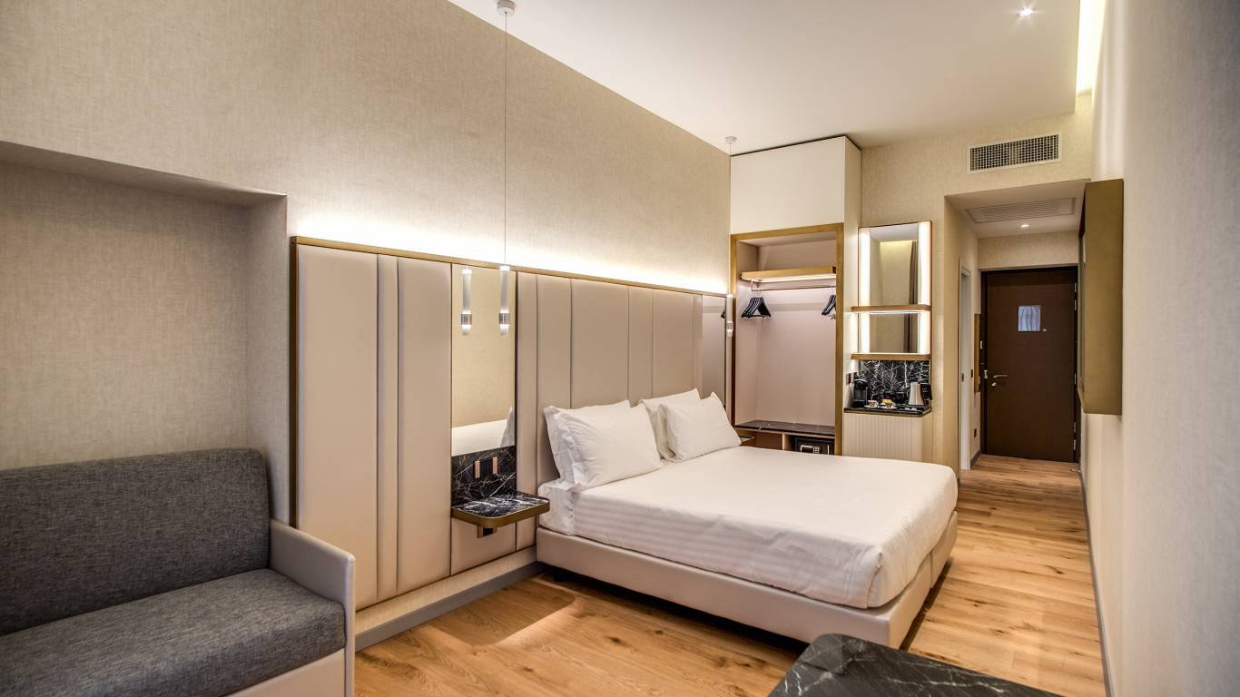 Suite at CC Palace Hotel