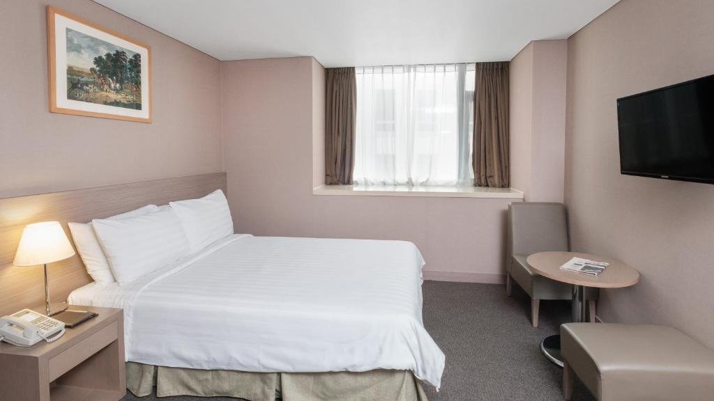 Lobby at New Seoul Hotel