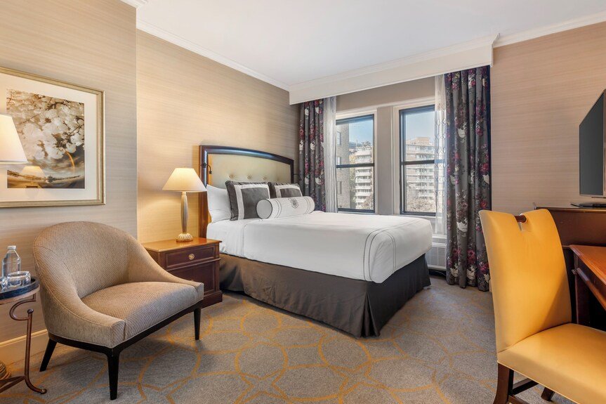 Suite at Omni Shoreham Hotel