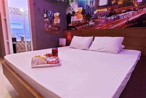 Deluxe Room at Motel Royal Tara