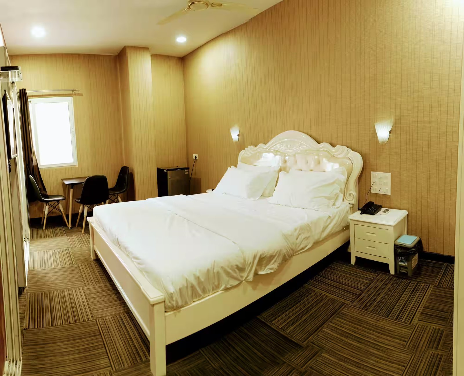 Pool area at Victoria Park Hotel