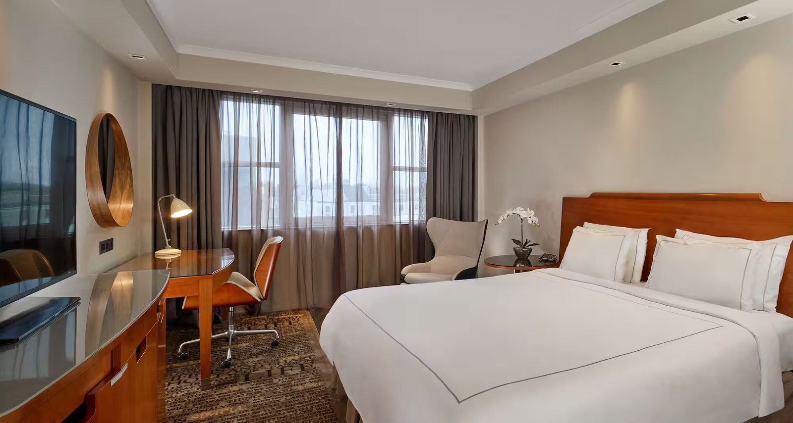 Executive Suite at Victoria Park Hotel