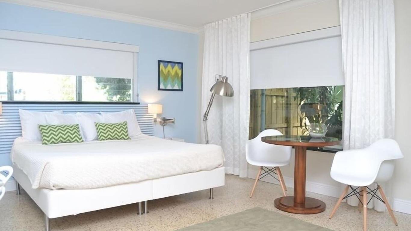 Presidential Suite at Victoria Park Hotel