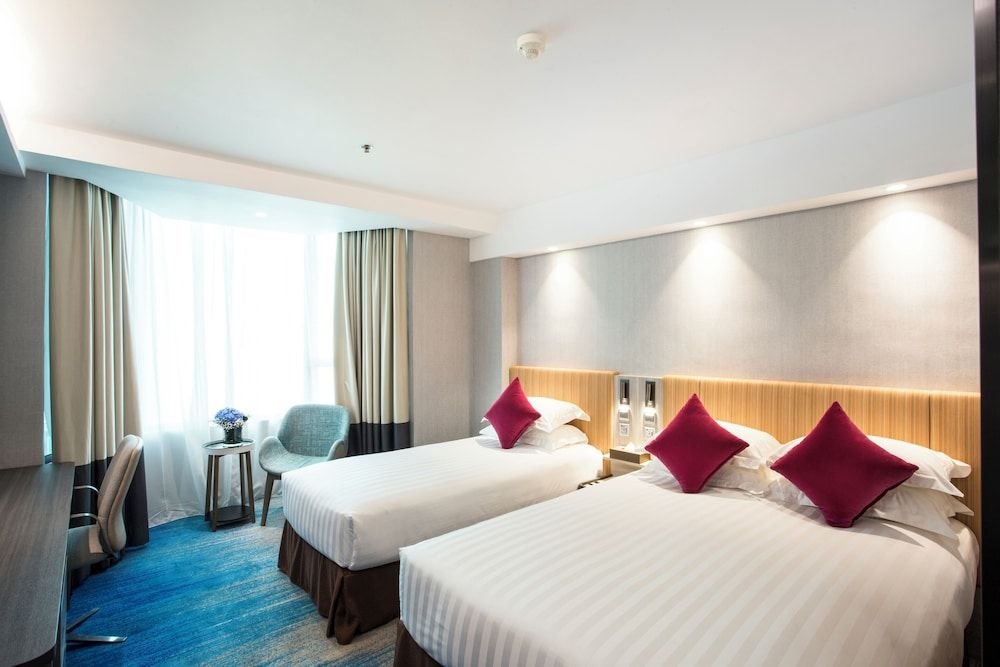 Deluxe Suite at Wharney Hotel