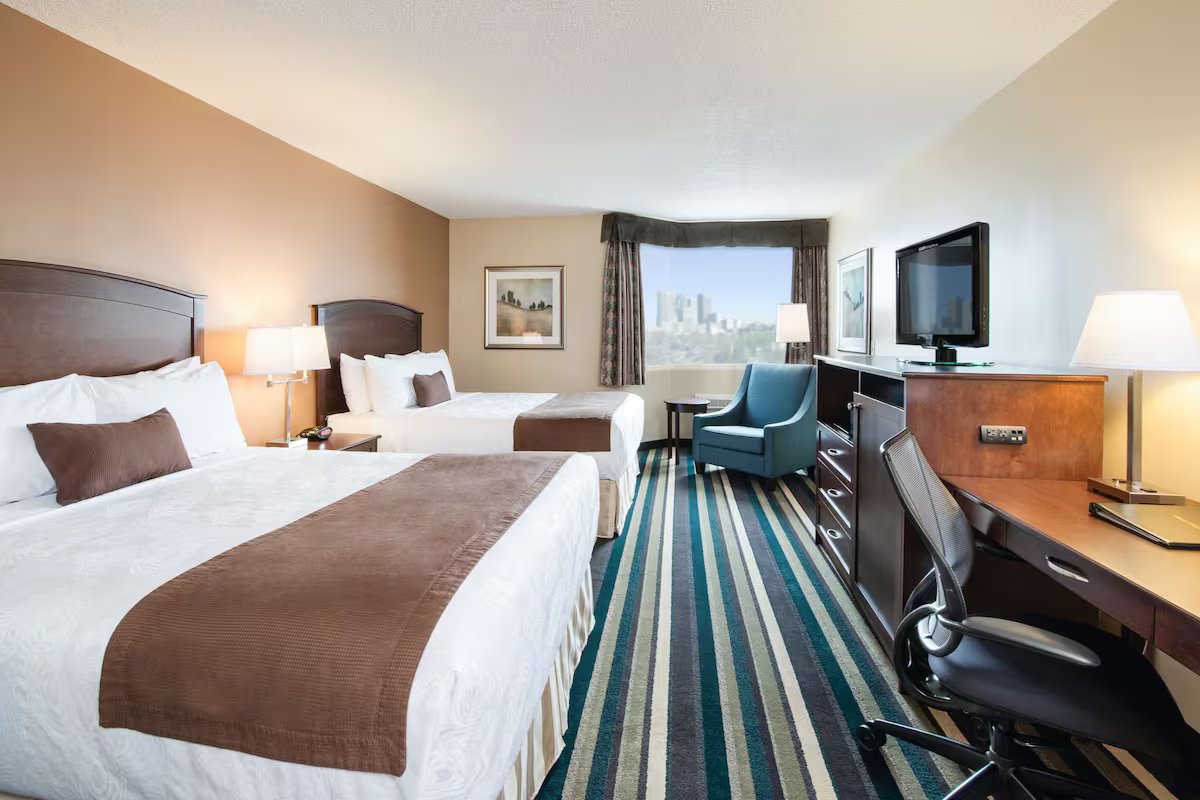 Fallsview Suite at Wyndham Grand Fallsview Hotel